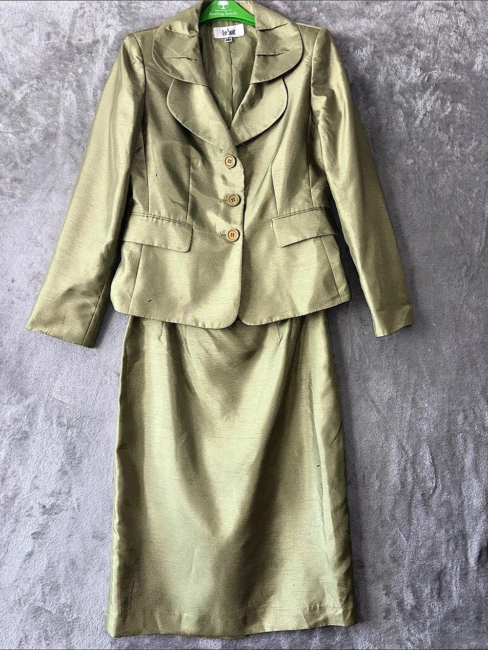 Le Suit Women's Skirt Suit Set in Green Size 6 Like New